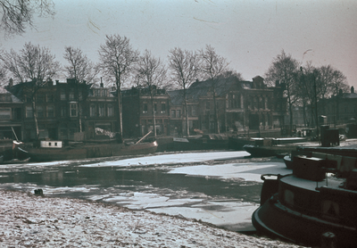 21948 Gezicht op de Stadsbuitengracht en de Bemuurde Weerd O.Z.te Utrecht.